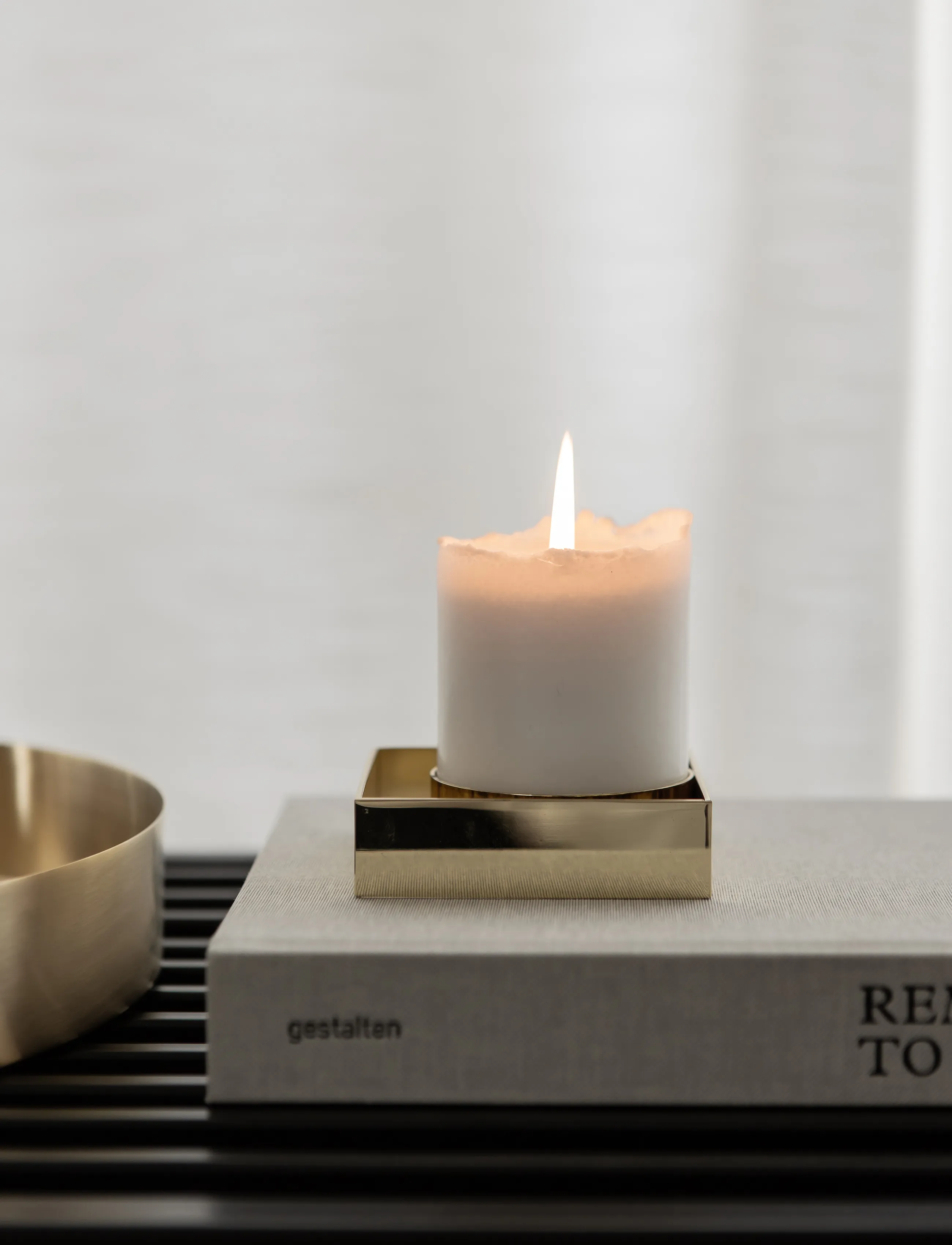 Novoform - EDGE BLOCK candle holder - brass - 5