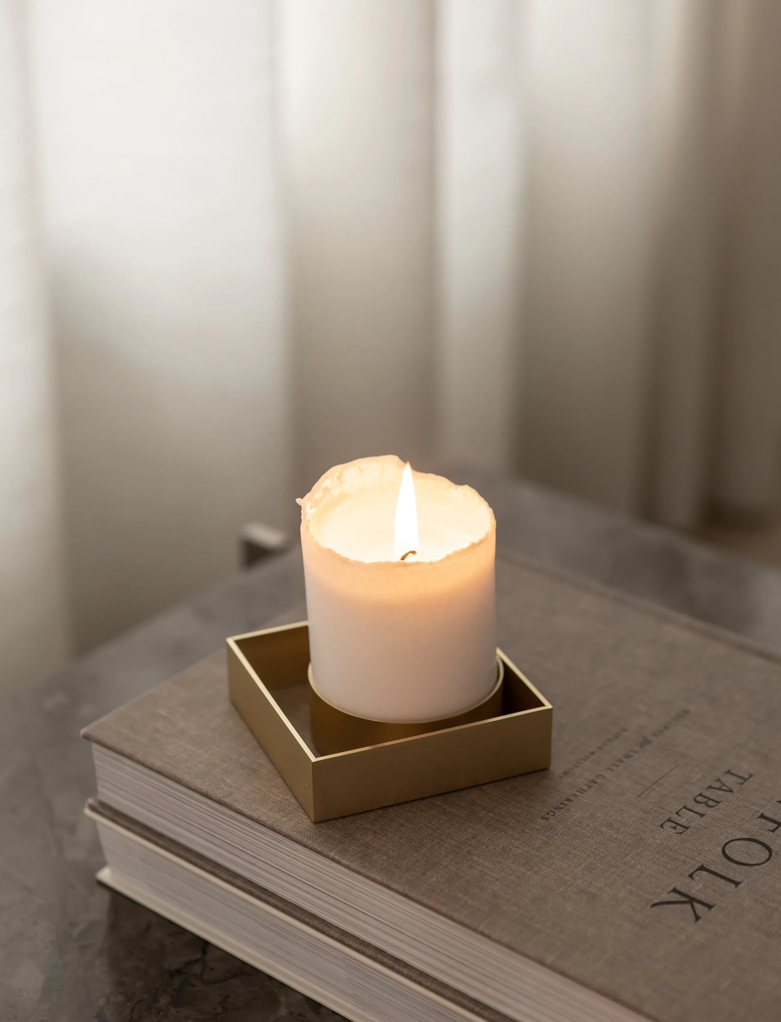 Novoform - EDGE BLOCK candle holder - brass - 3