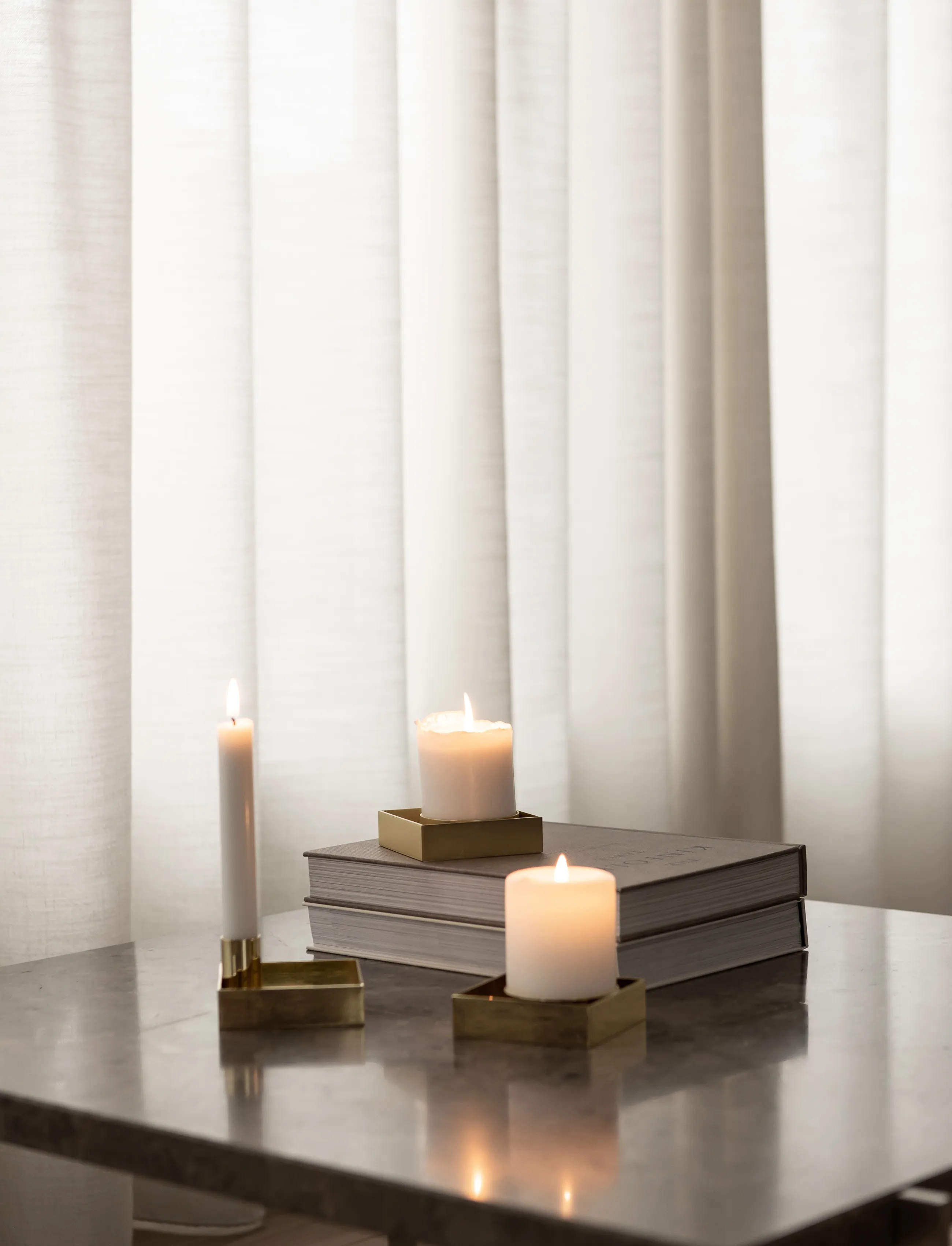 Novoform - EDGE BLOCK candle holder - brass - 5