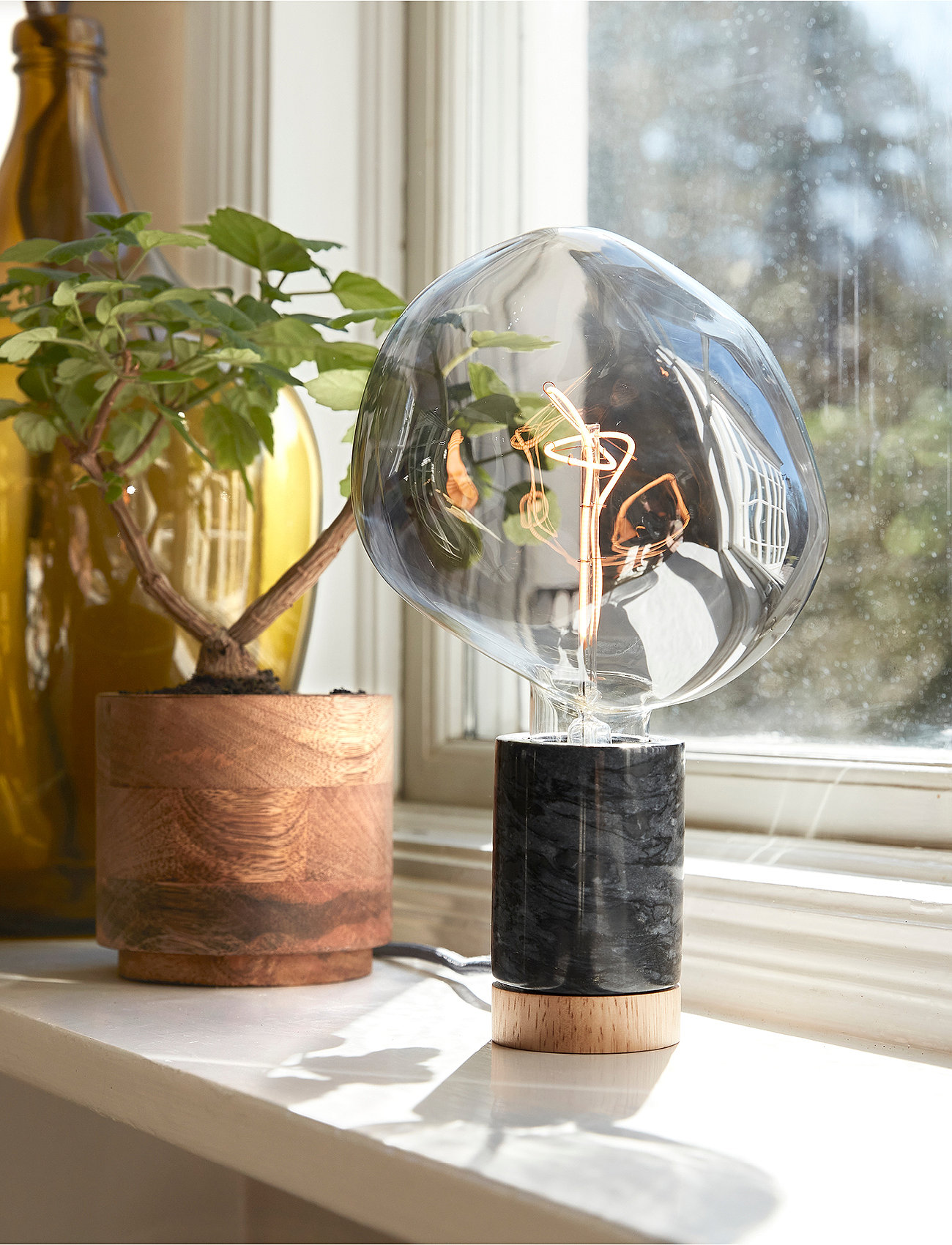 NUD Collection - Marble Table Lamp Black - schreibtisch- & tischlampen - black - 1