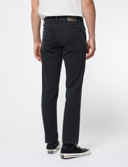 Nudie Jeans - Gritty Jackson - basic shirts - black forest - 3