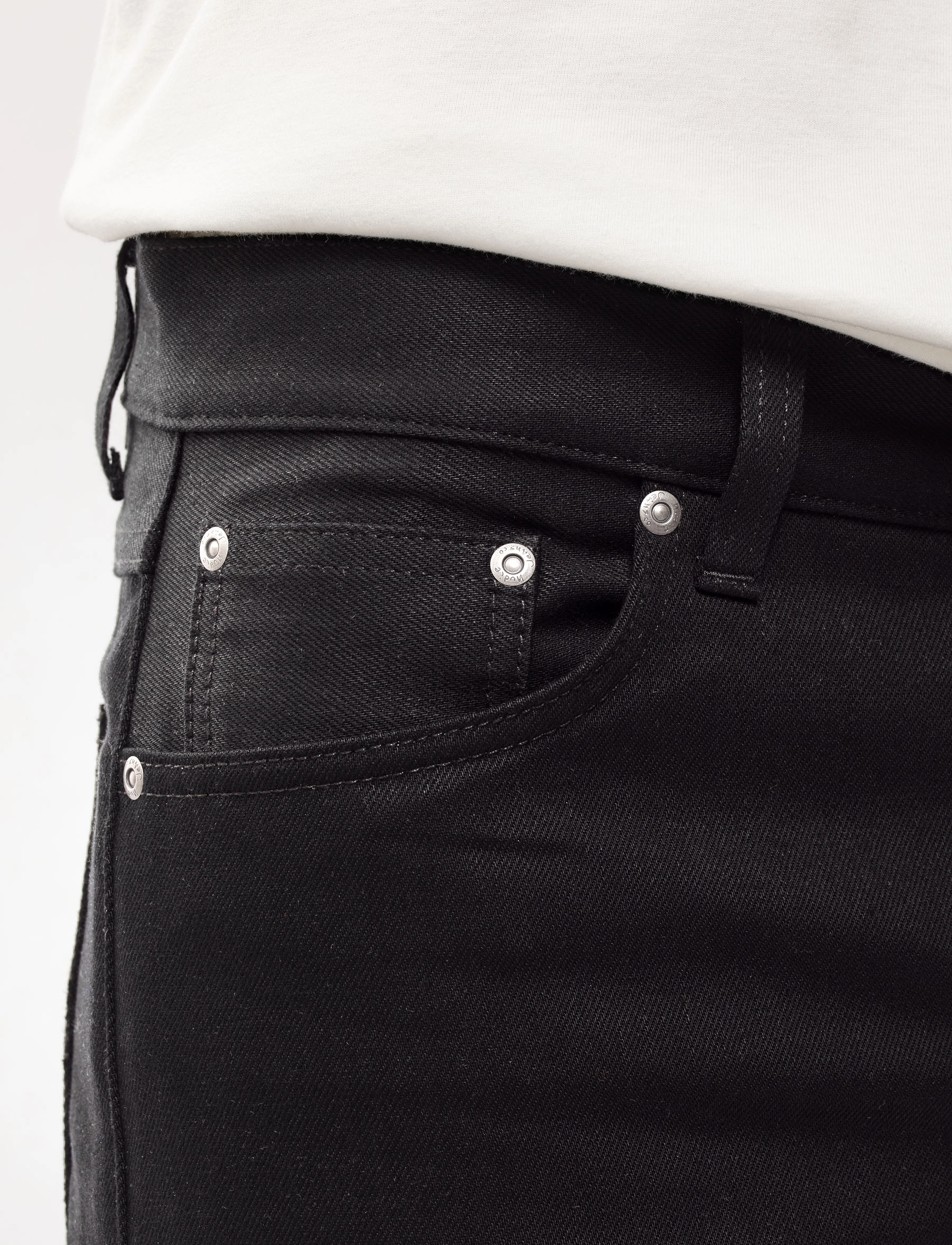 Nudie Jeans Steady Eddie Ii Dry Everblack straight leg jeans herr – bild 5