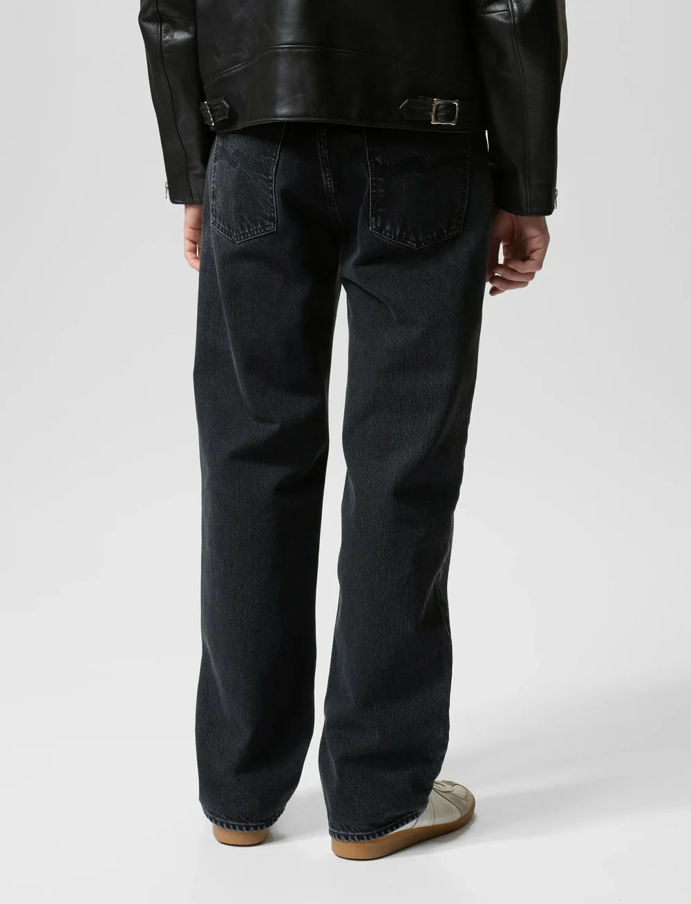 Nudie Jeans - Tuff Tony Black Vintage - alt laienevad teksad - black vintage - 2