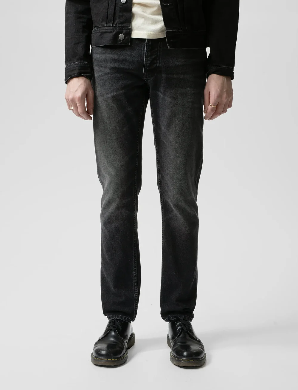 Nudie Jeans - Solid Ollie Black Force - kitsad teksad - black force - 0