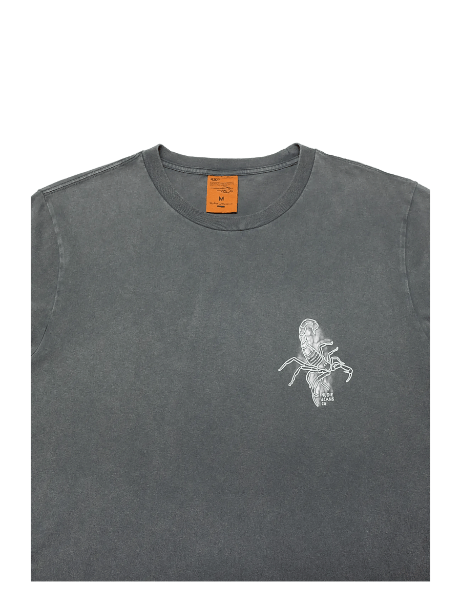 Nudie Jeans - Roy Sand Tracks T-Shirt Antracite - t-shirts à manches courtes - antracite - 1