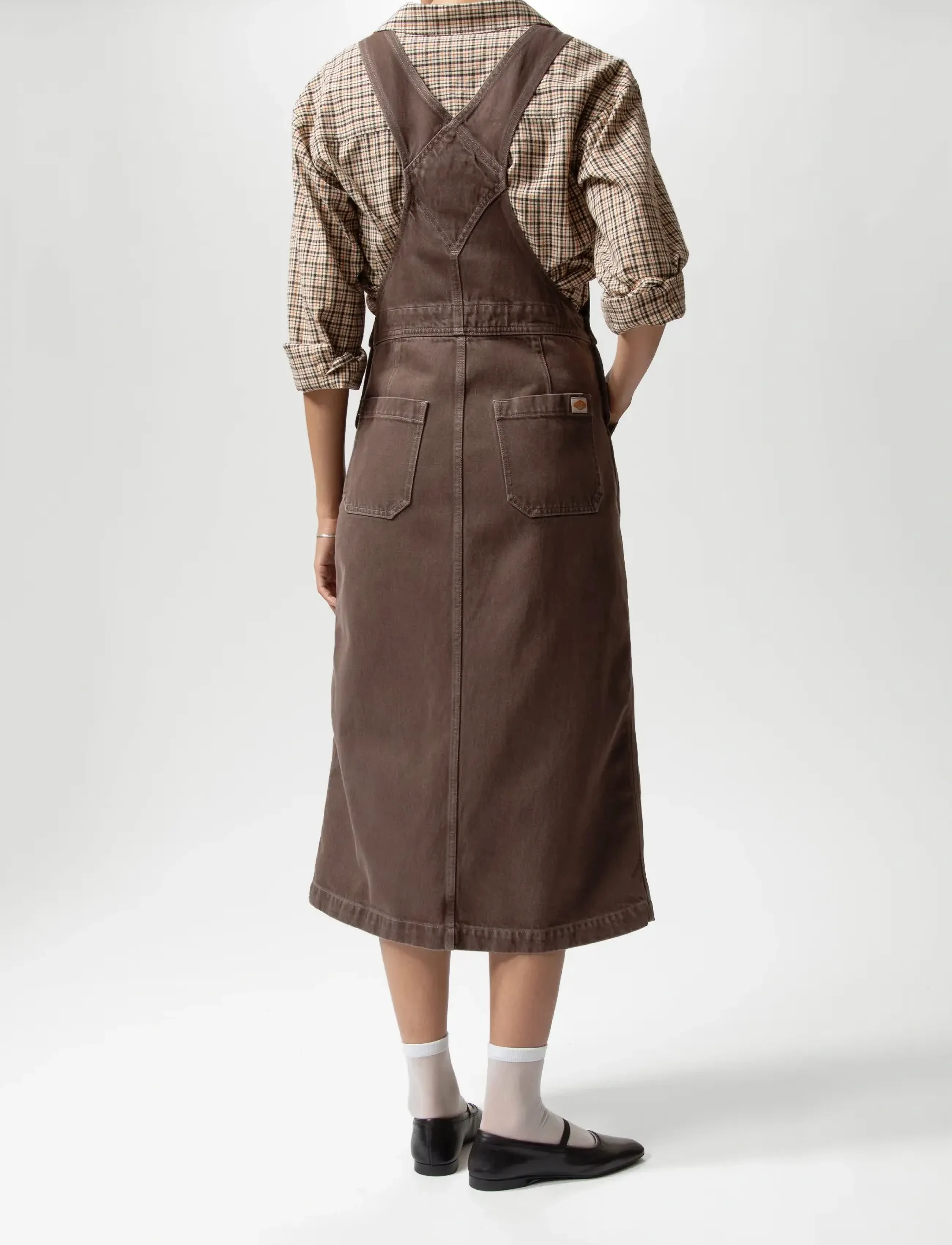 Nudie Jeans - Inger Dungarees Dress Espresso Brown - denimkjoler - brown - 3