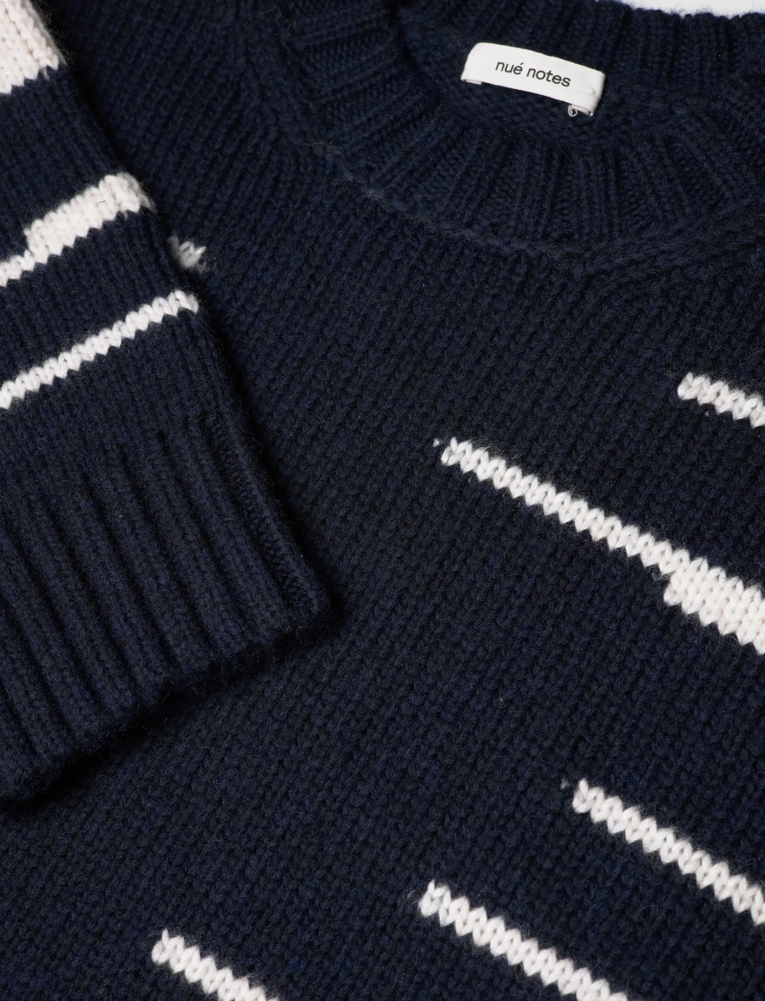 nué notes - Viggo Pullover - striktrøjer - 938 navy tofu - 5