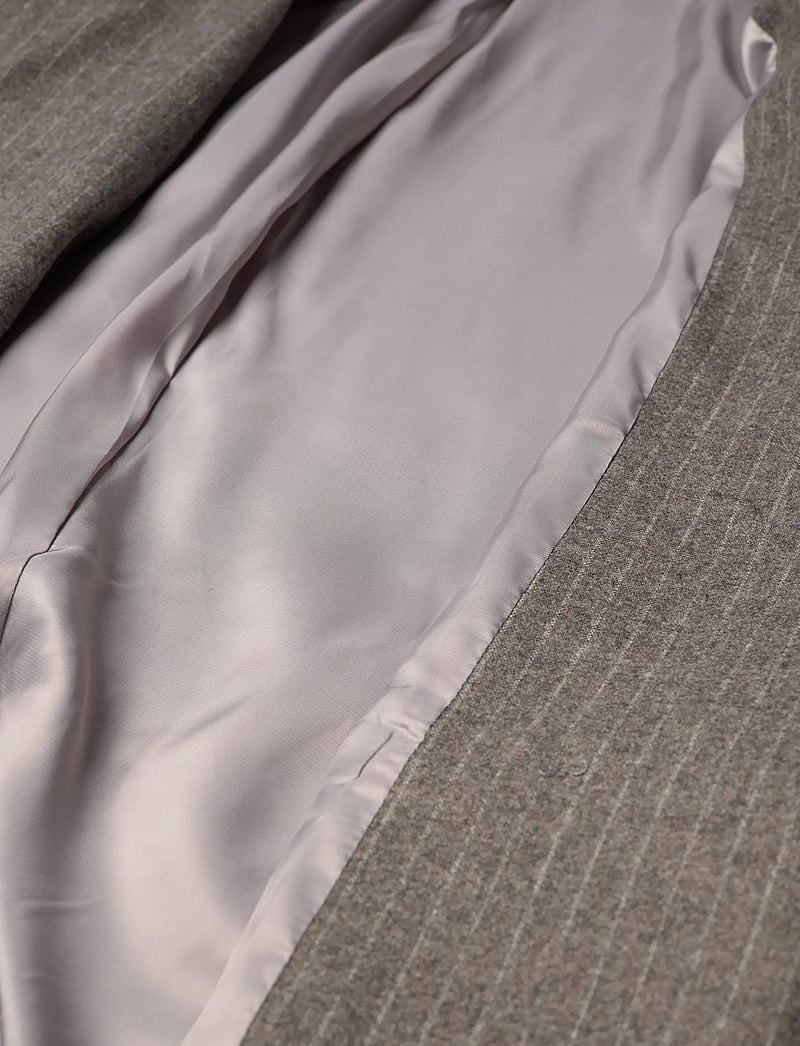 nué notes - Tyler Blazer - dobbeltradede blazere - 820 multi grey stripe - 4