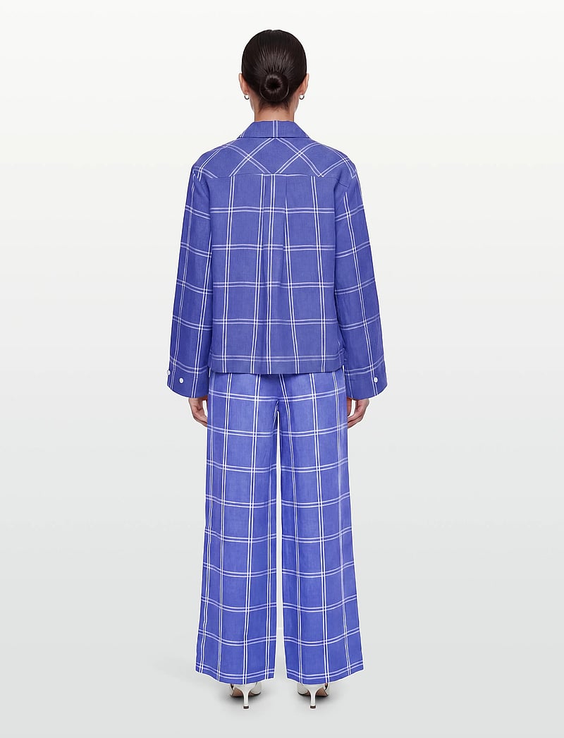 nué notes - Clovis Shirt - linased särgid - 567 baja blue - 4