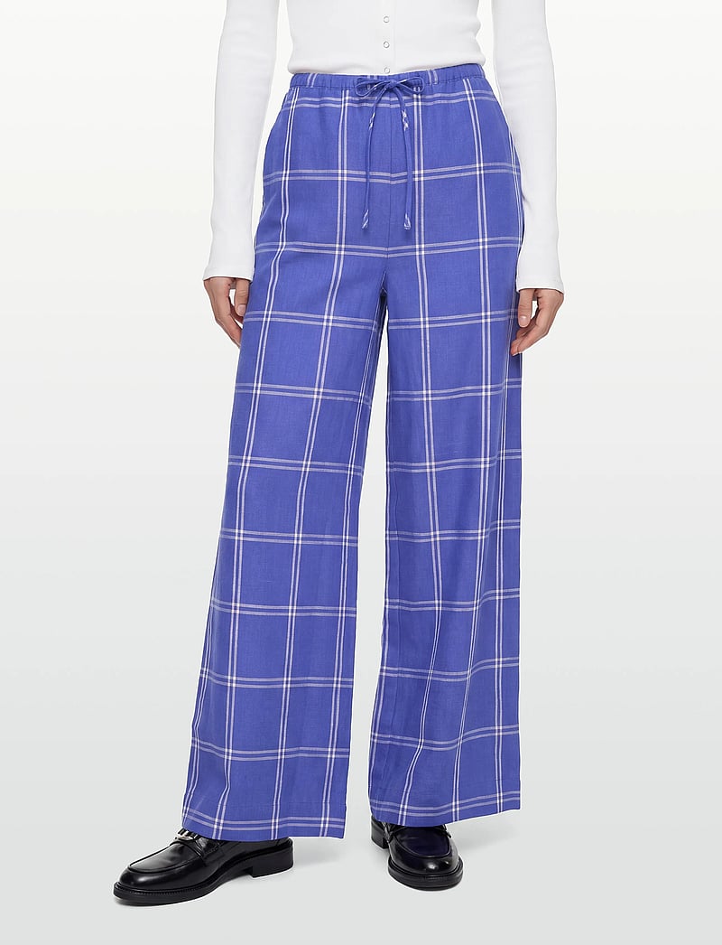 nué notes - Smithtown Pants - leinenhosen - 567 baja blue - 3