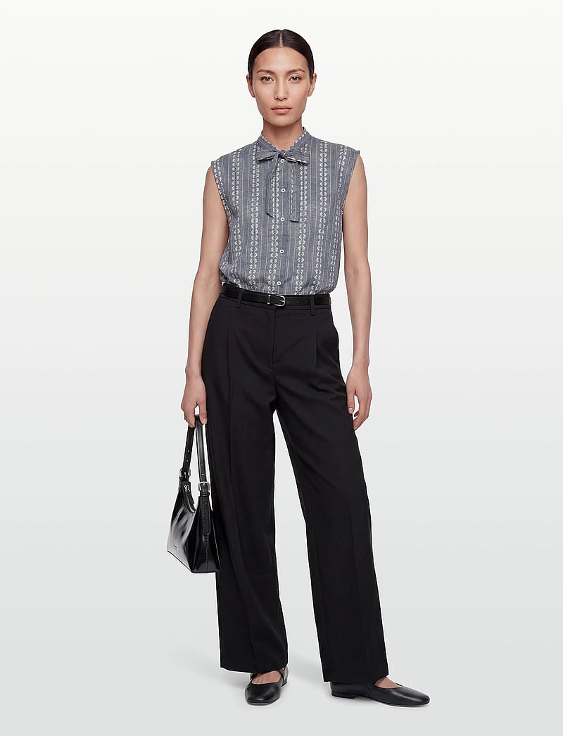 nué notes - Benicia Shirt - sleeveless blouses - 923 chambray stripe - 0