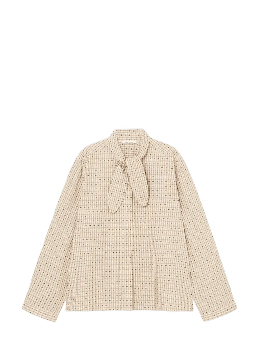 nué notes - Valdez Shirt - 186 bookshop check - 1
