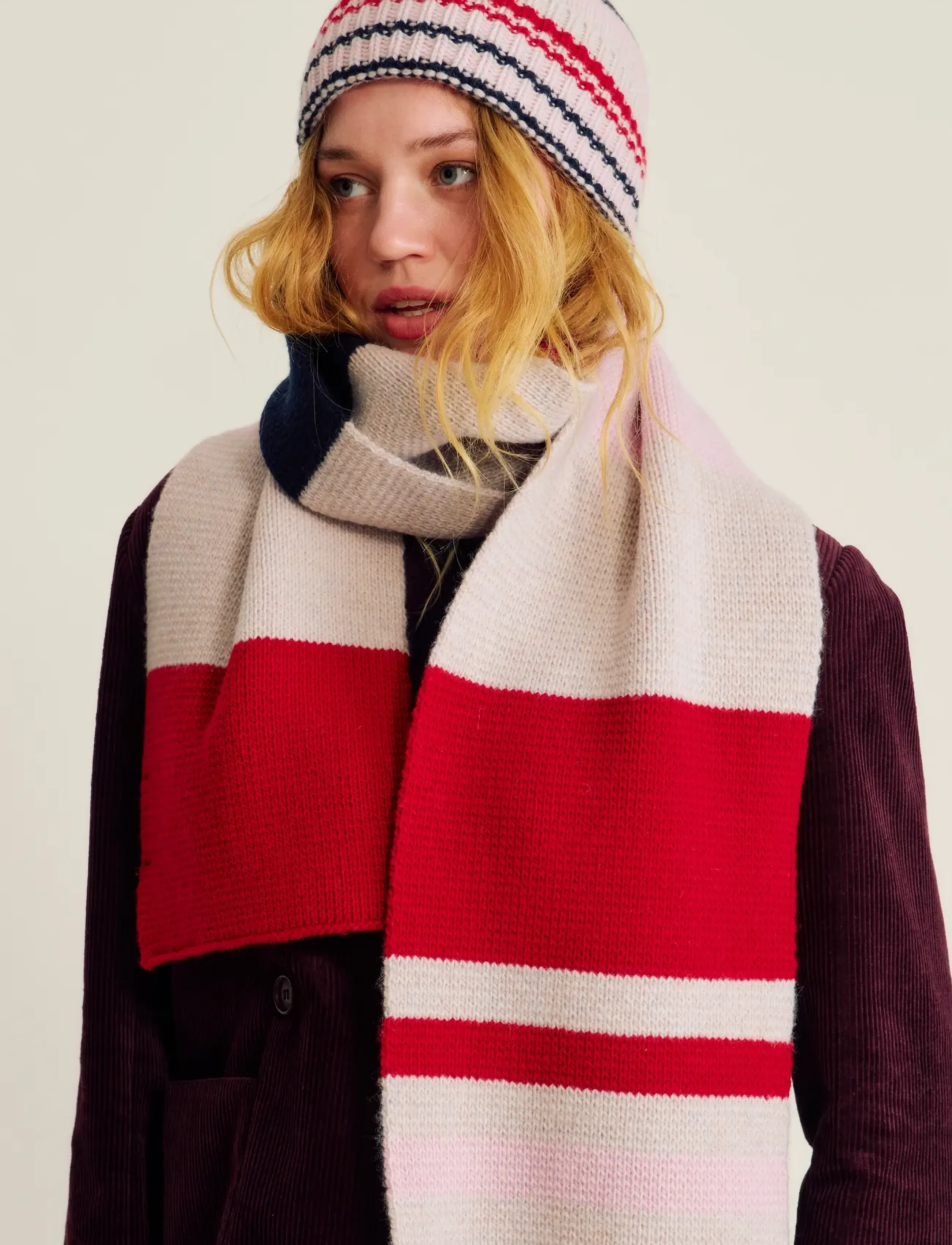Mieres Scarf