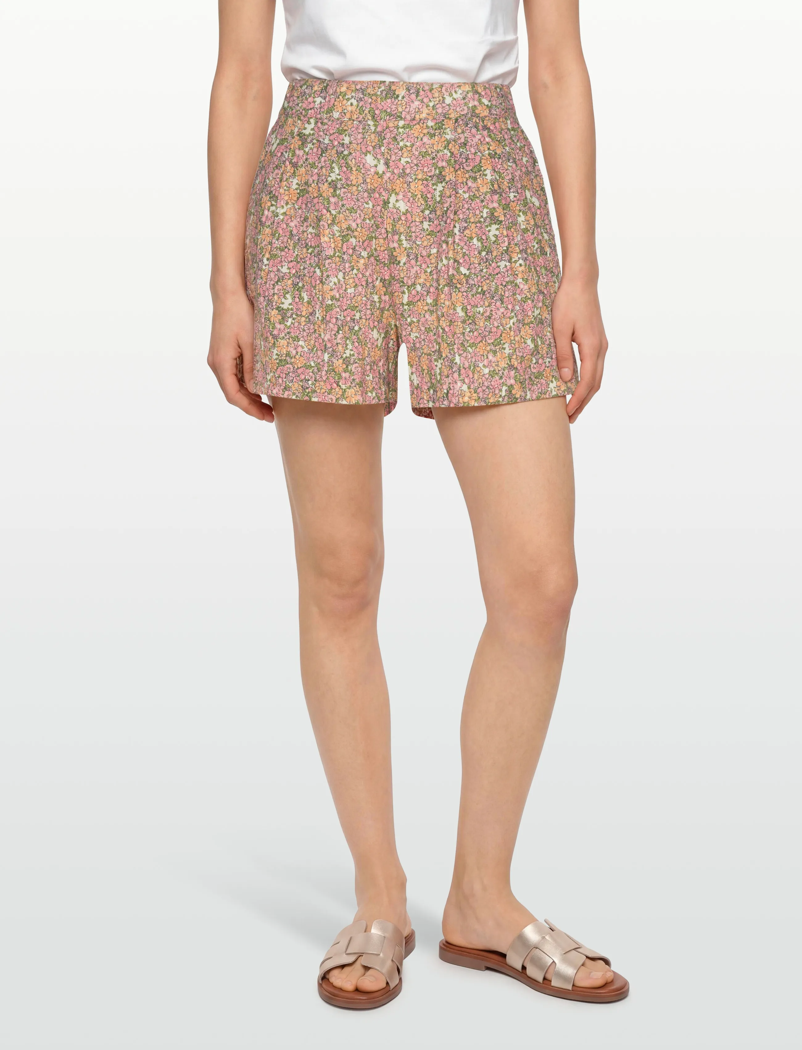nué notes - Laguna Shorts - casual shorts - 188 peach floral - 3