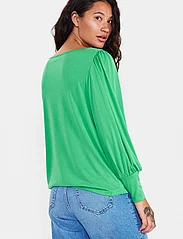 Nümph - NUSOFIA JERSEY BLOUSE - long-sleeved blouses - kelly green - 3