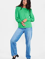 Nümph - NUSOFIA JERSEY BLOUSE - long-sleeved blouses - kelly green - 4