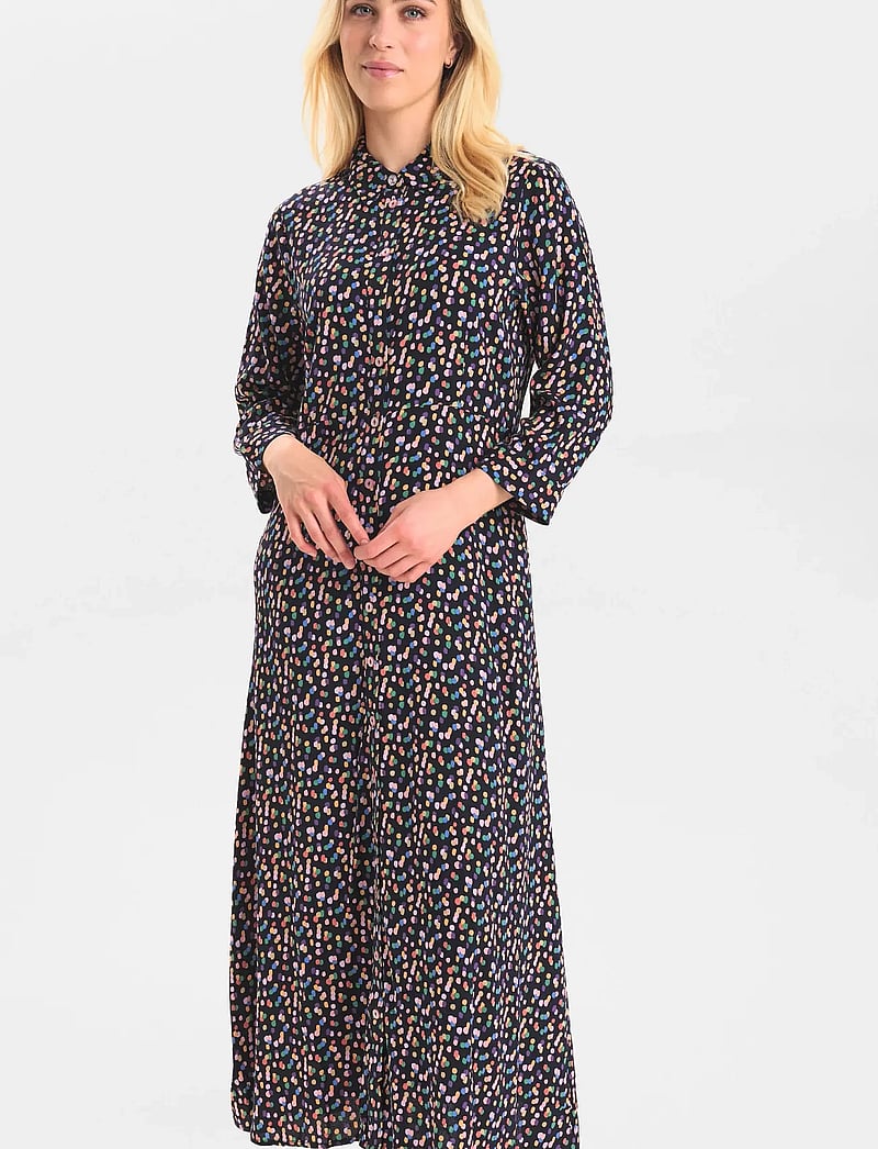 Nümph - NUKIT SARA LONG DRESS - skjortekjoler - dark sapphire - 0