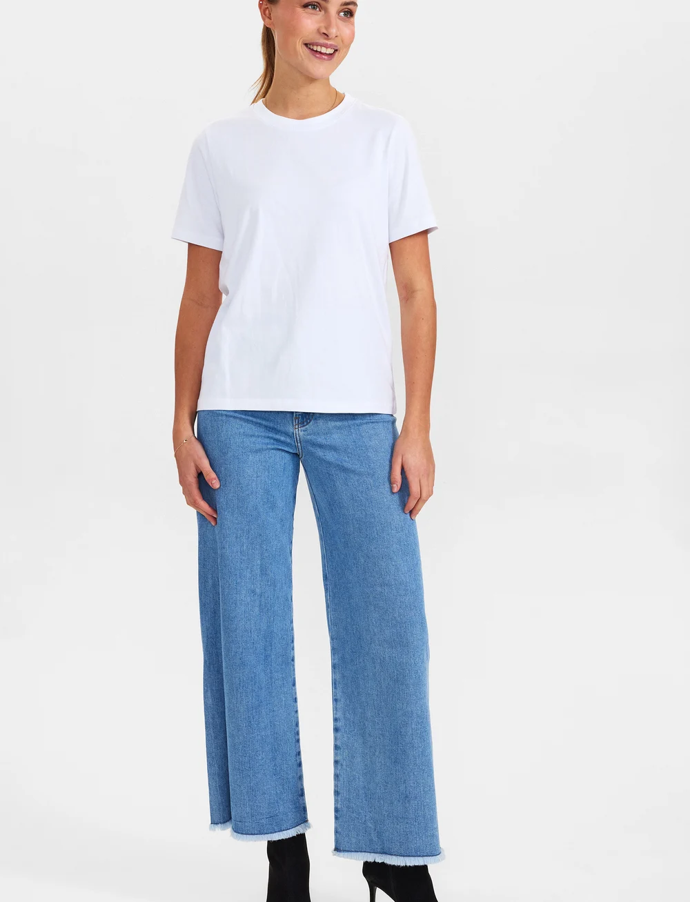 Nümph - NUKAZUMI SS BLOUSE - NOOS - t-shirts - bright white - 2