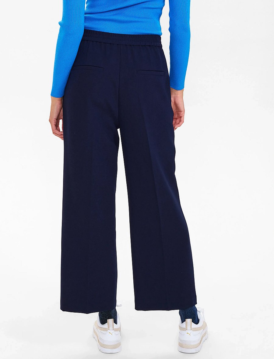Nümph - NURONJA PANTS - anzugshosen - dark sapphire - 3