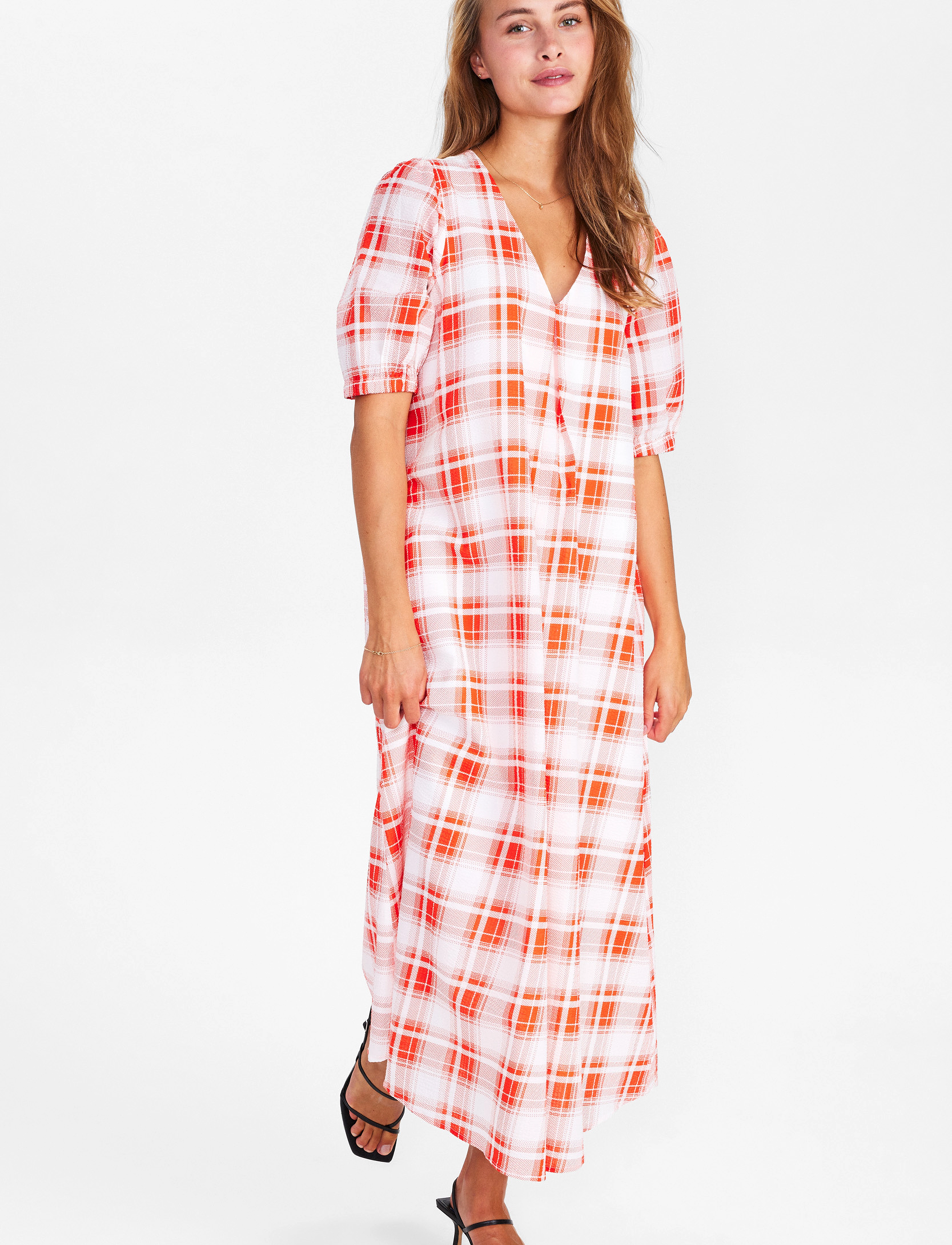 Nümph - NUPERNILLA DRESS - skjortekjoler - cherry tomato - 4