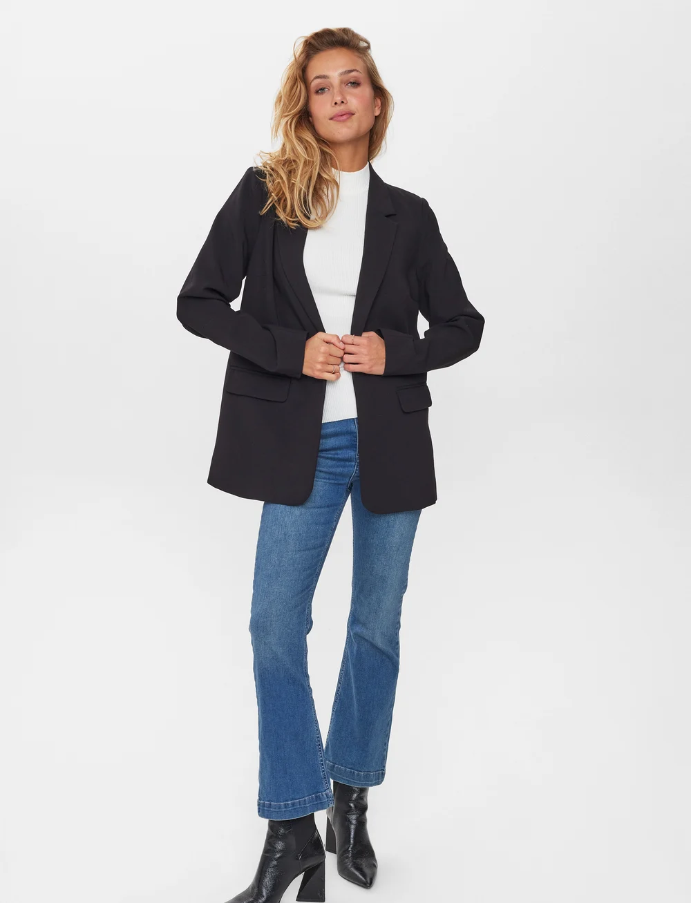 Nümph - NURONJA BLAZER - single breasted blazers - caviar - 4
