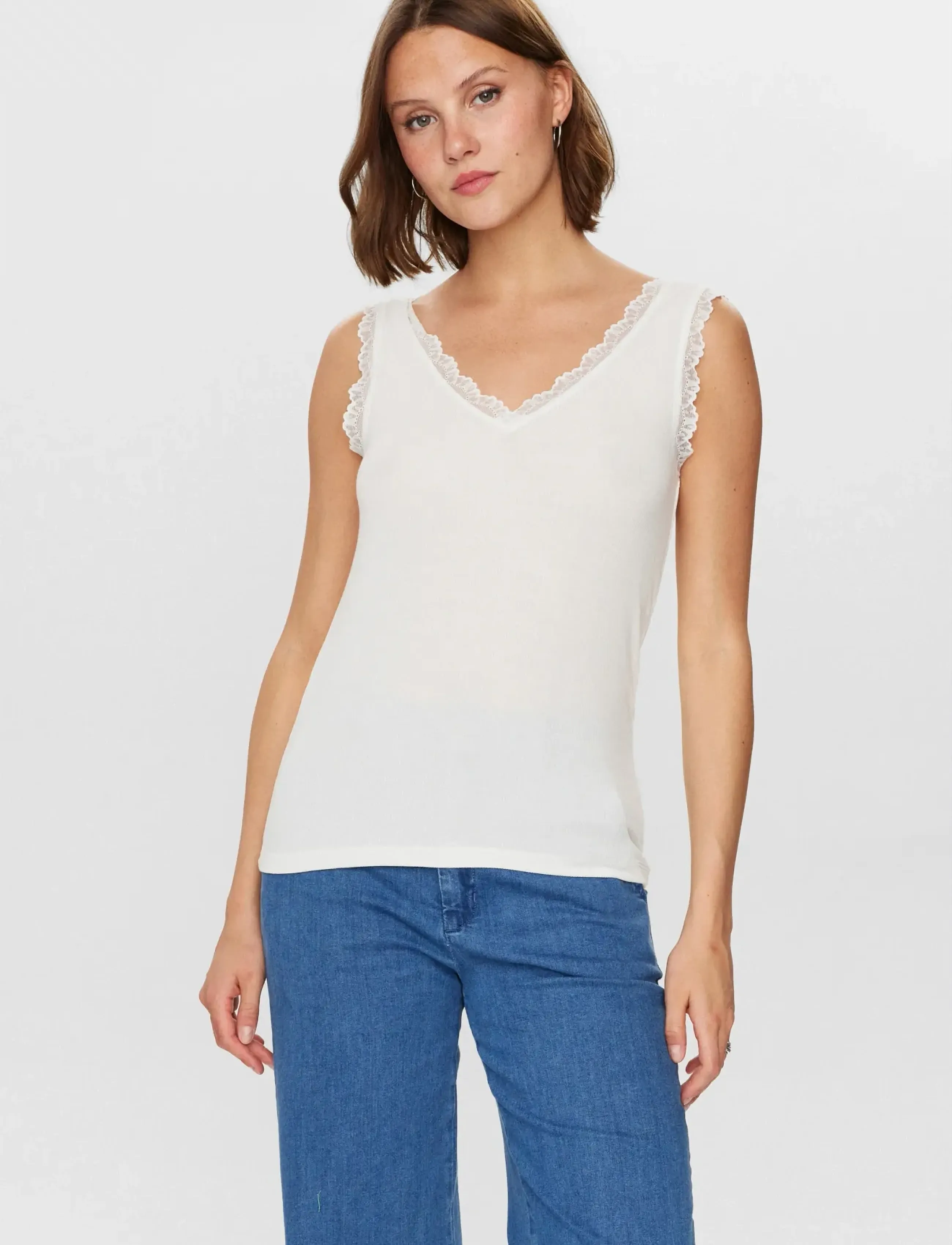 Nümph - NUBOWIE LACE TOP - laveste priser - cloud dancer - 2