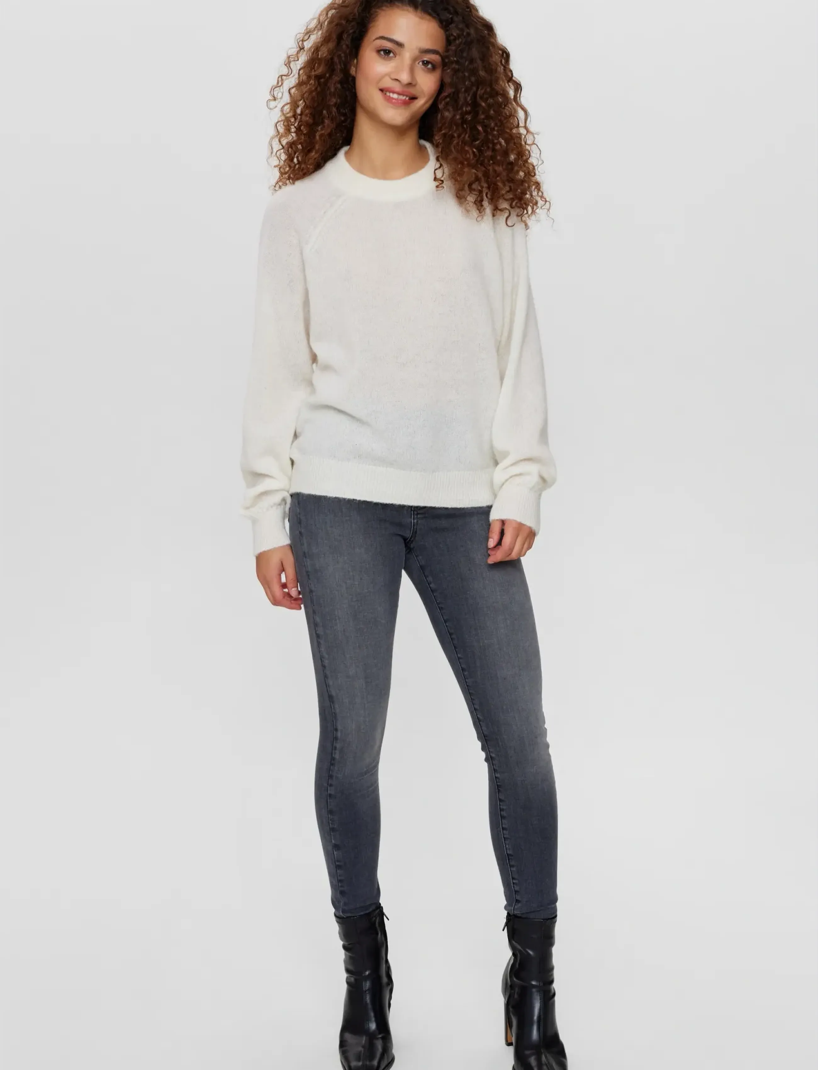 Nümph - NURIETTE PULLOVER - tröjor - cloud dancer - 4