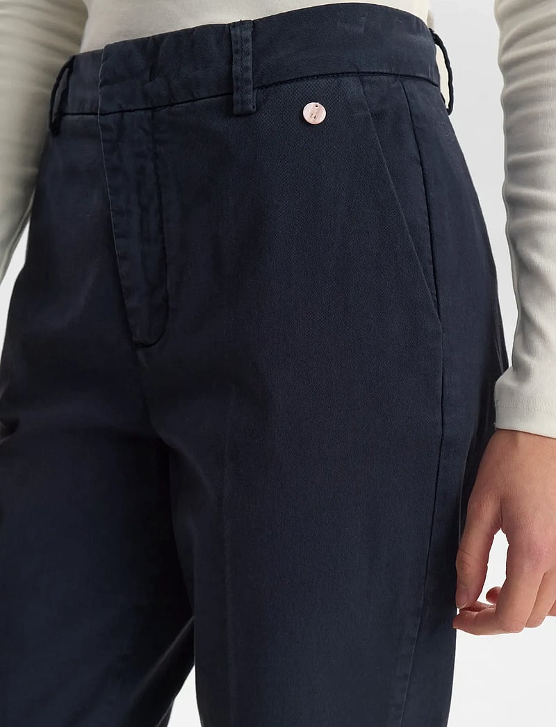 Nümph - NUREGITZA PANTS - chinos - dark sapphire - 5