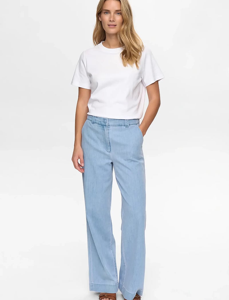 Nümph - NUALETTA - PANTS - bukser med lige ben - light blue denim - 5