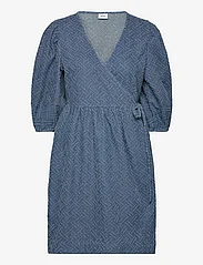 Nümph - NUDEBRA DRESS - wikkeljurken - medium blue denim - 0