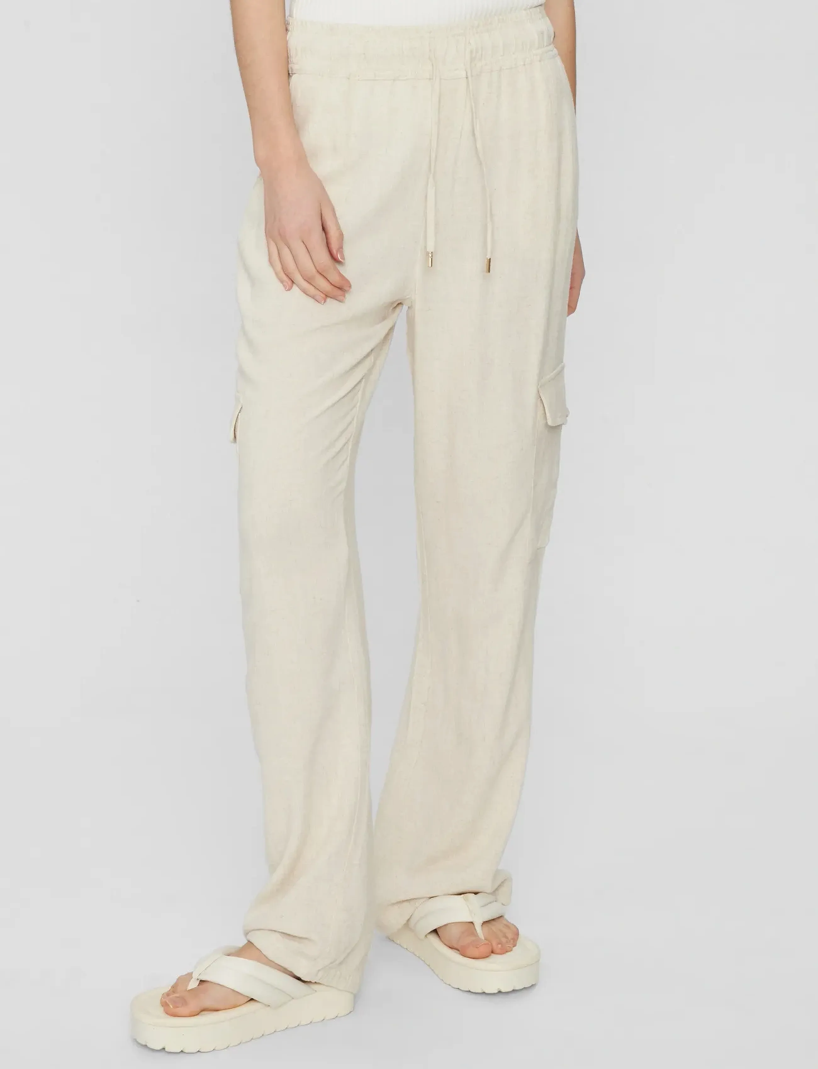 Nümph NUSUSSI PANT - Cargo püksid - SESAME MELANGE / cream