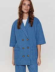 Nümph - NUENITTA BLAZER - ballīšu apģērbs par outlet cenām - medium blue denim - 2