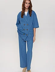 Nümph - NUENITTA BLAZER - ballīšu apģērbs par outlet cenām - medium blue denim - 4