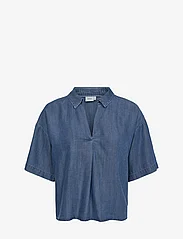 Nümph - NUANDREA SHIRT - short-sleeved blouses - medium blue denim - 0