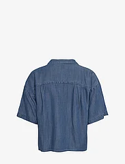 Nümph - NUANDREA SHIRT - short-sleeved blouses - medium blue denim - 1
