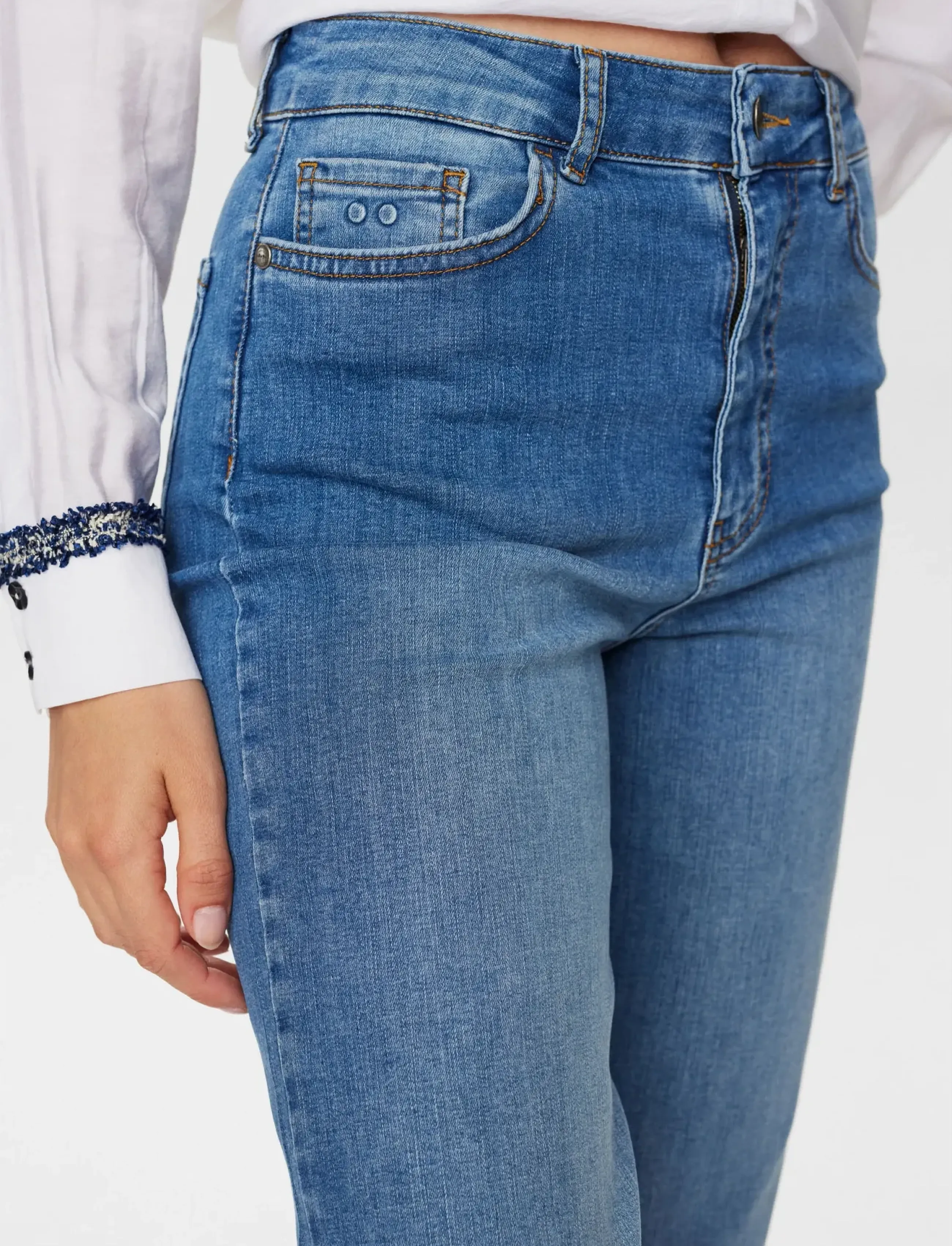 Nümph - NUPARIS JEANS TREND CROP- MID BLUE - schlaghosen - medium blue denim - 5