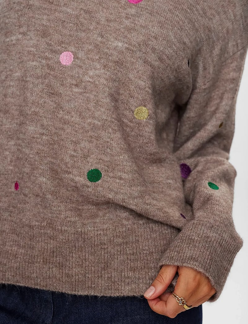 Nümph - NUJASMINE PULLOVER - stickade tröjor - tiger´s eye - 5