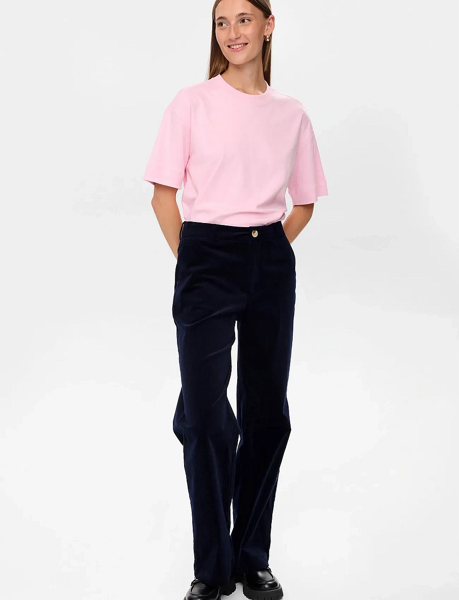 Nümph - NUJOANNA PANTS - bukser med lige ben - dark sapphire - 4