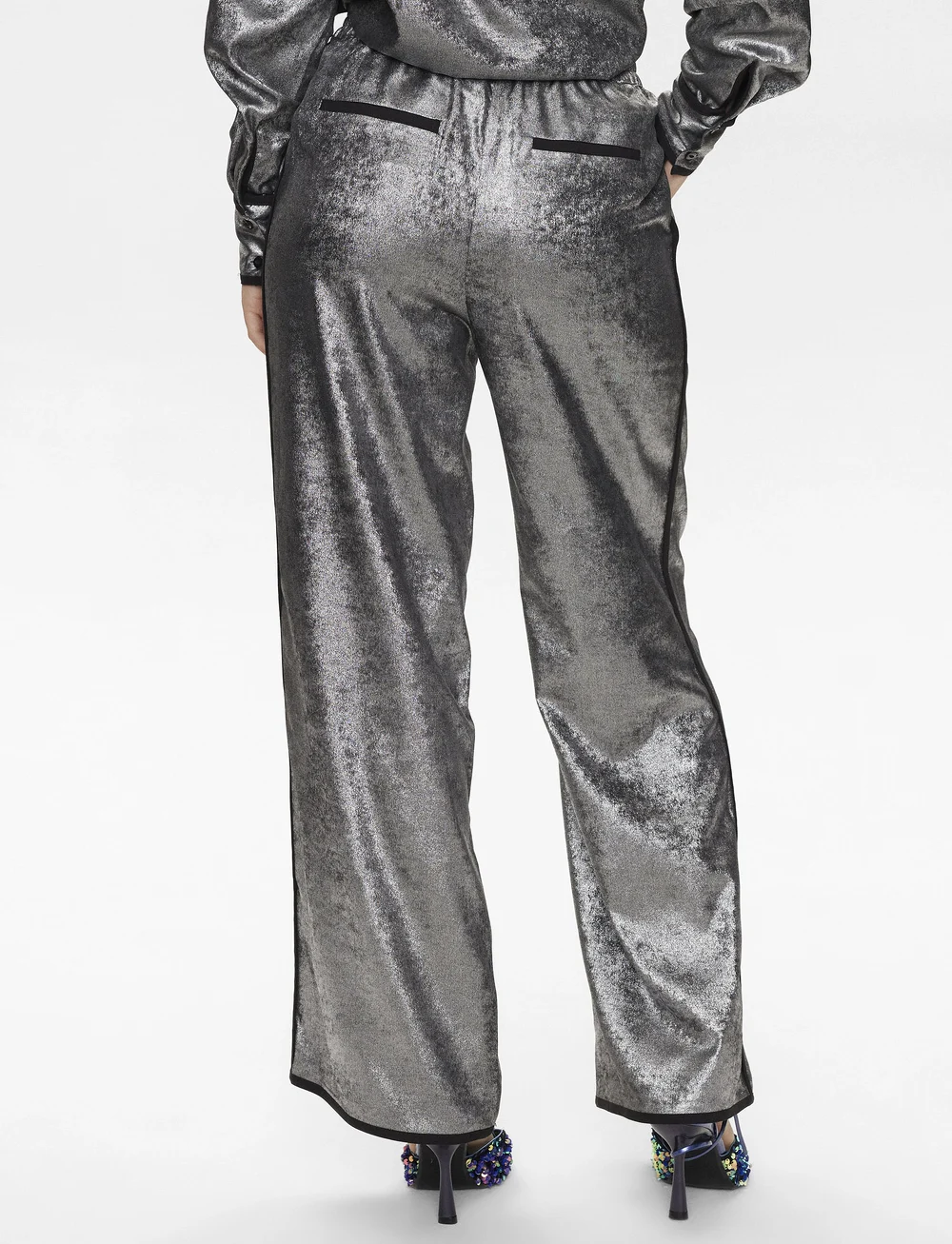 Nümph - NUHILARY PANTS - vida byxor - silver - 3