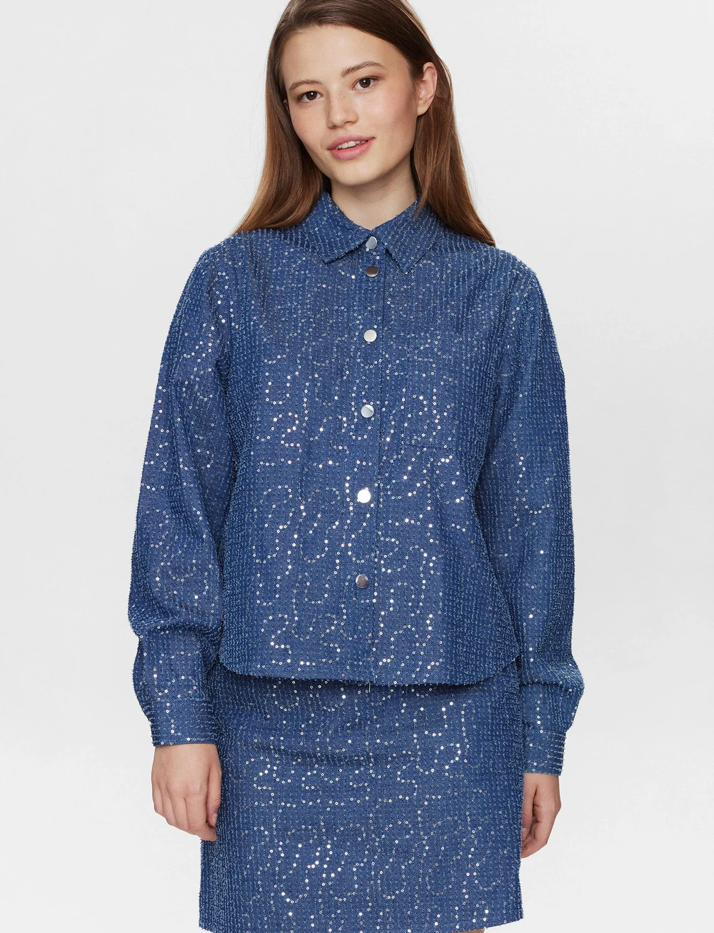 Nümph - NUJOURNEY SHIRT - teksasärgid - medium blue denim - 0