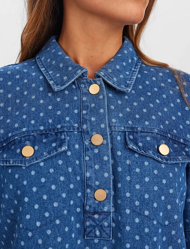 Nümph - NUHADDIE DRESS - denimkjoler - medium blue denim - 5