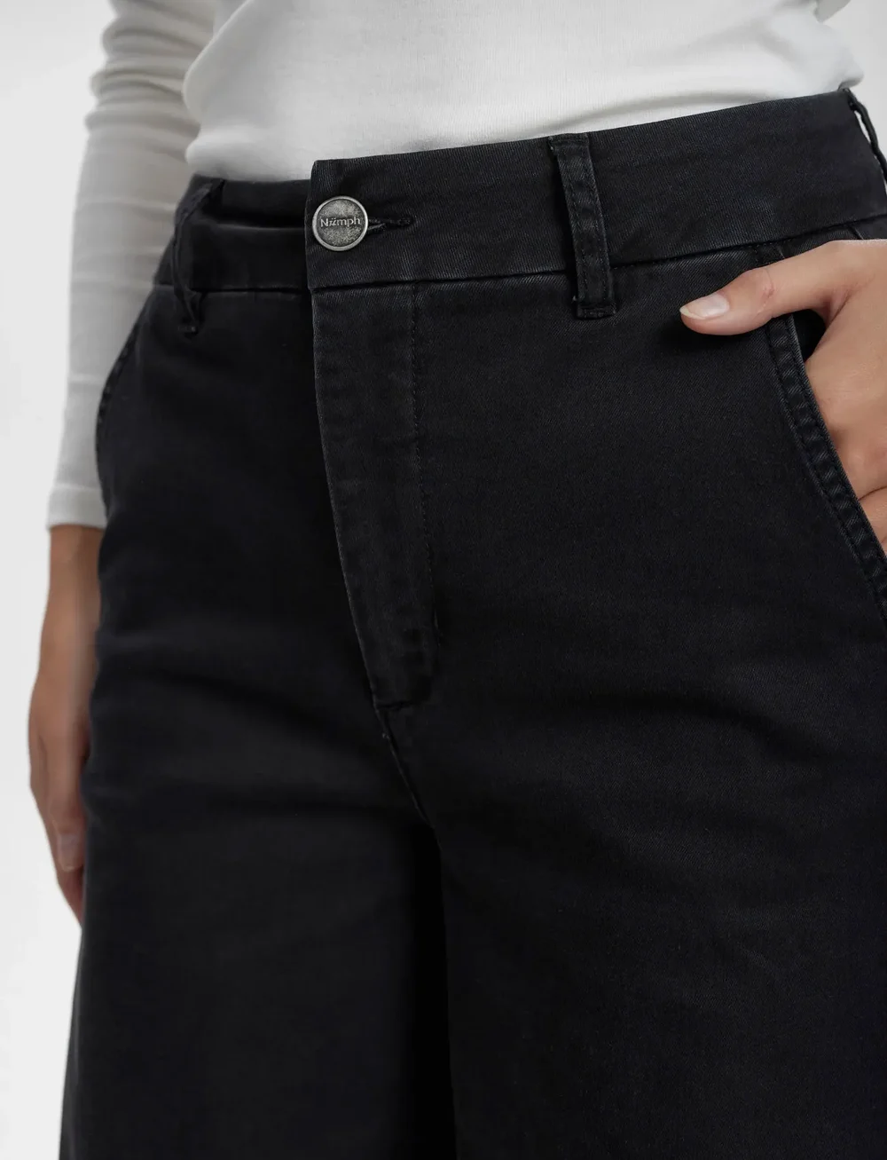 Nümph - NUAMBER PANTS LONG BLACK - chinos - caviar - 5