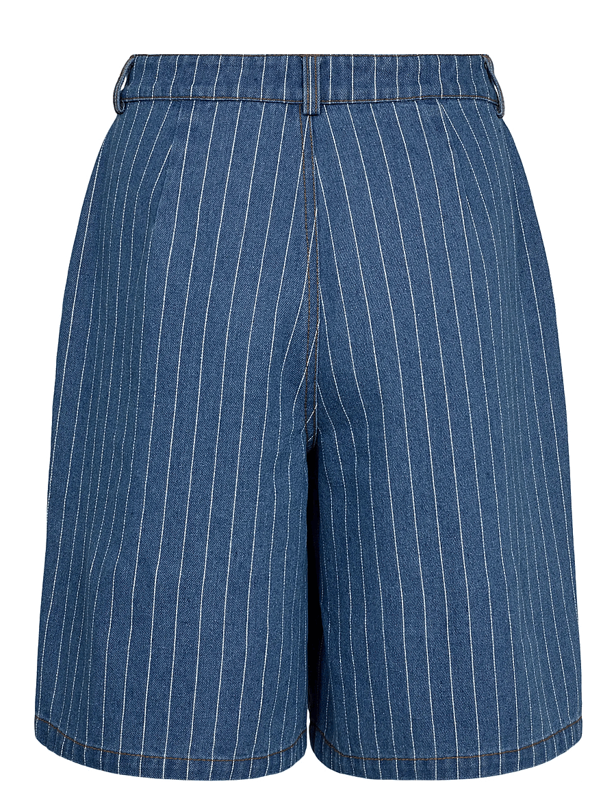 Nümph - NULUCIE SHORTS - jeansshorts - dark blue denim - 1