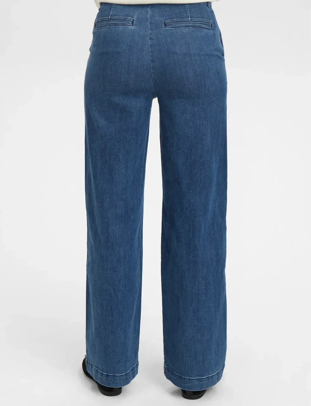 Nümph - NUAMBER PANTS SHORT - straight jeans - medium blue denim - 0