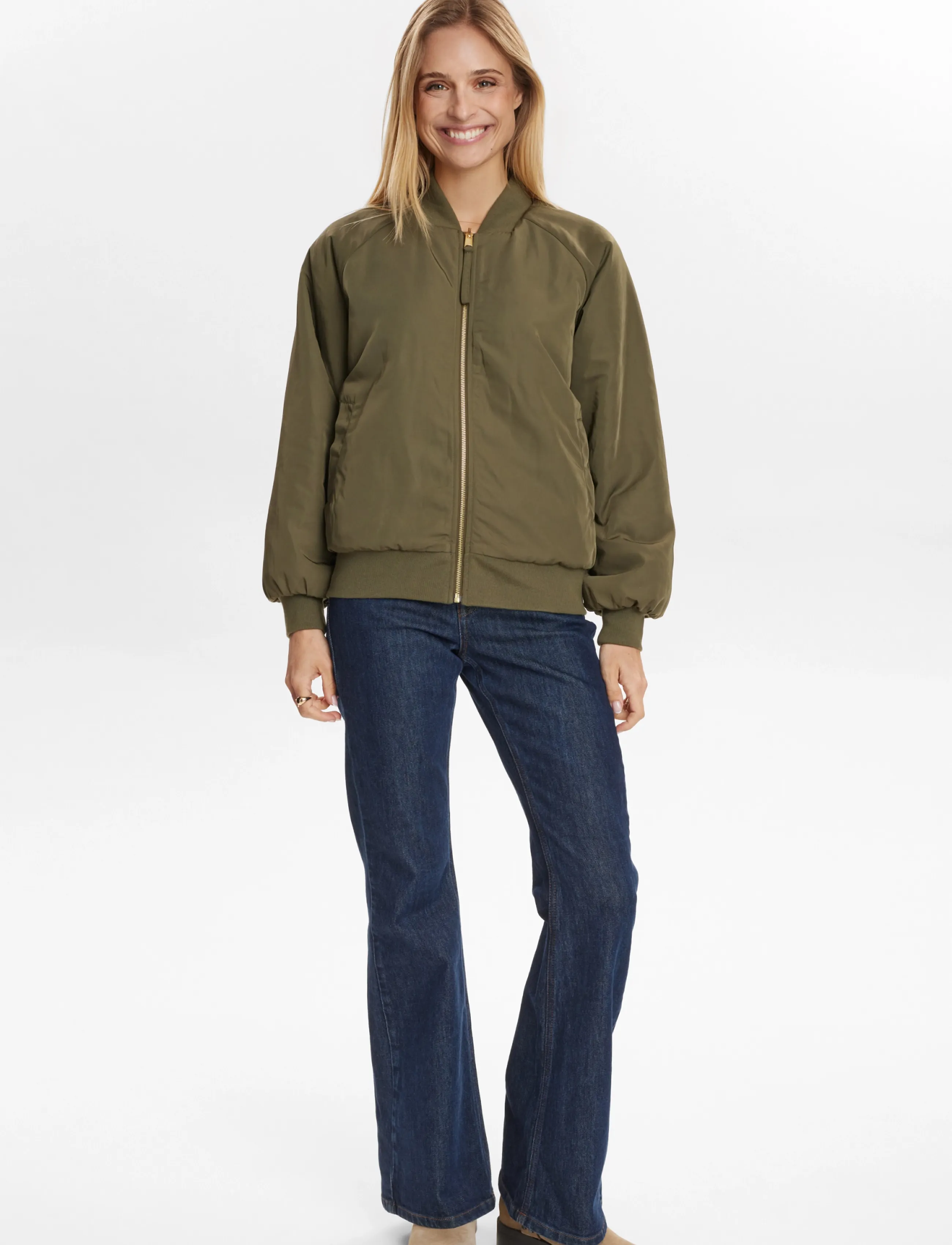 Nümph NUETERA REVERSIBLE JACKET - Jacken & Mäntel - GRAPE LEAF / khaki/green