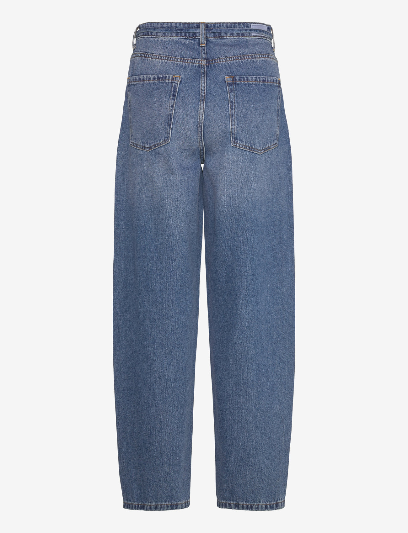 Nümph - NUTOKYO LONG JEANS - boyfriend jeans - medium blue denim - 1