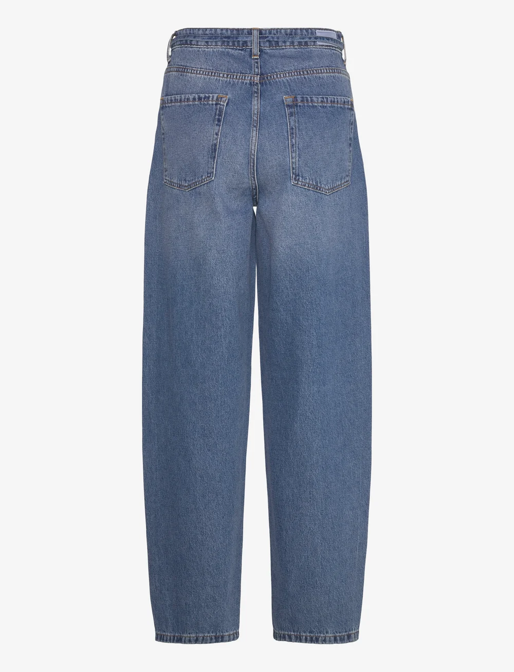 Nümph - NUTOKYO LONG JEANS - boyfriend jeans - medium blue denim - 1