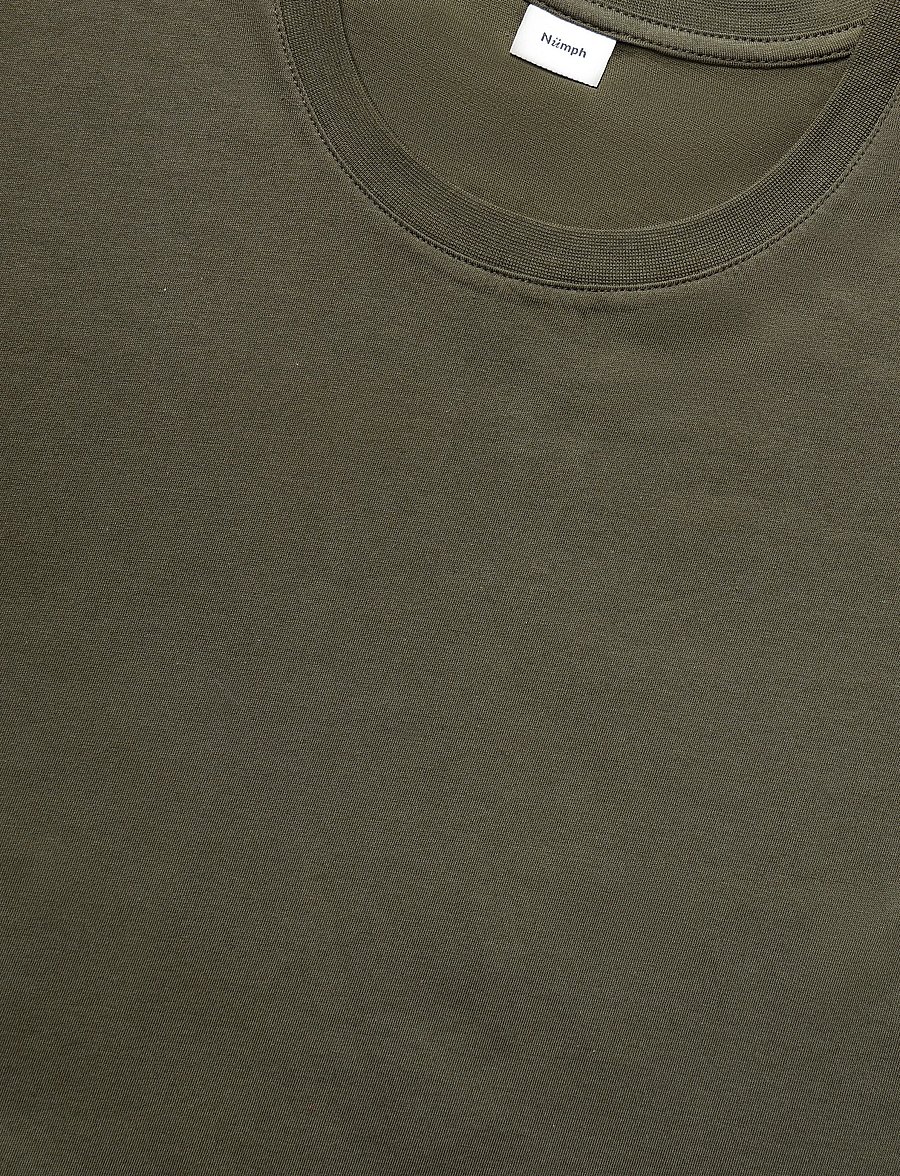 Nümph - NUBEVERLY T-SHIRT NOOS-GOTS - t-shirts - grape leaf - 2