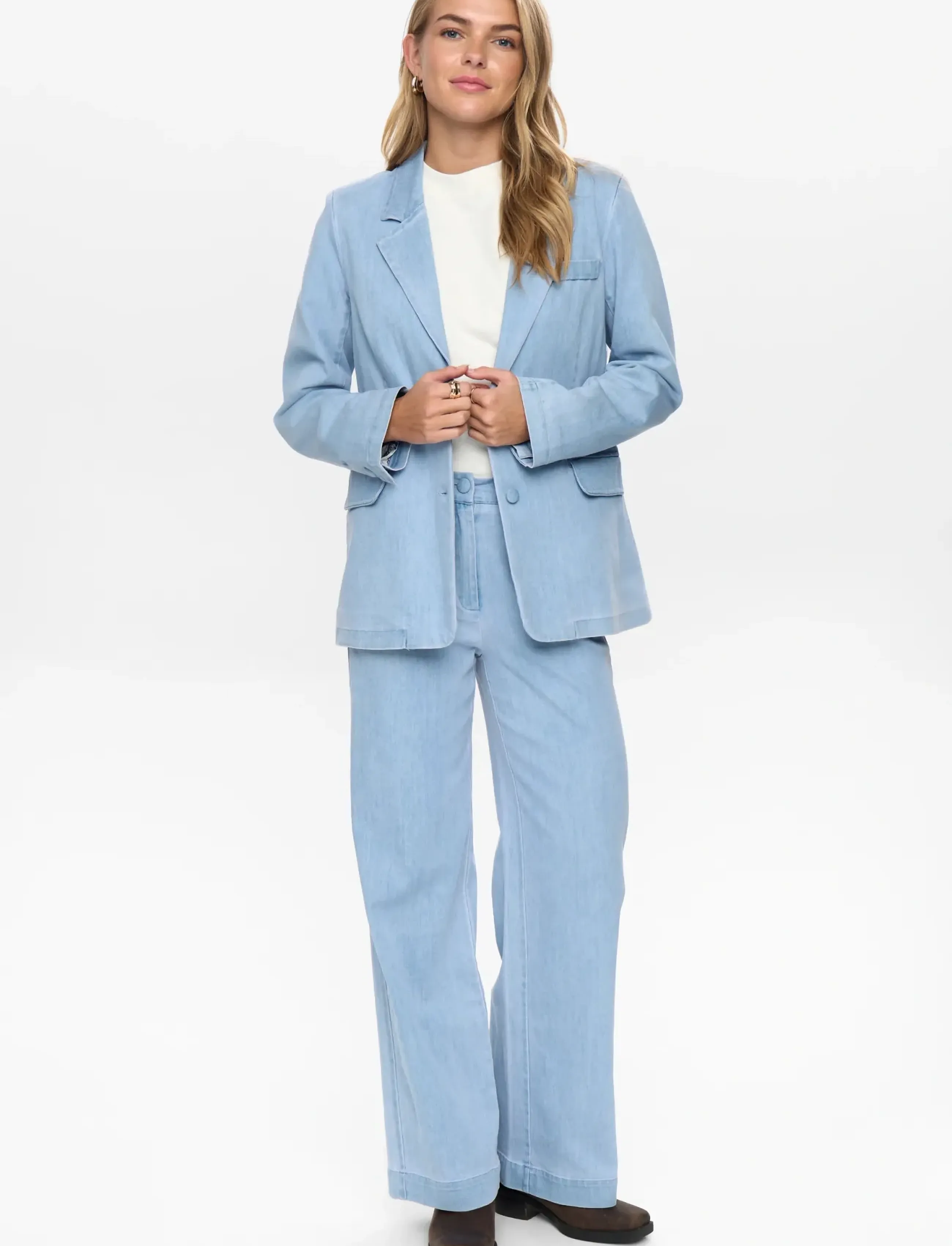 Nümph - NUALETTA -  BLAZER - einreihige blazer - light blue denim - 5