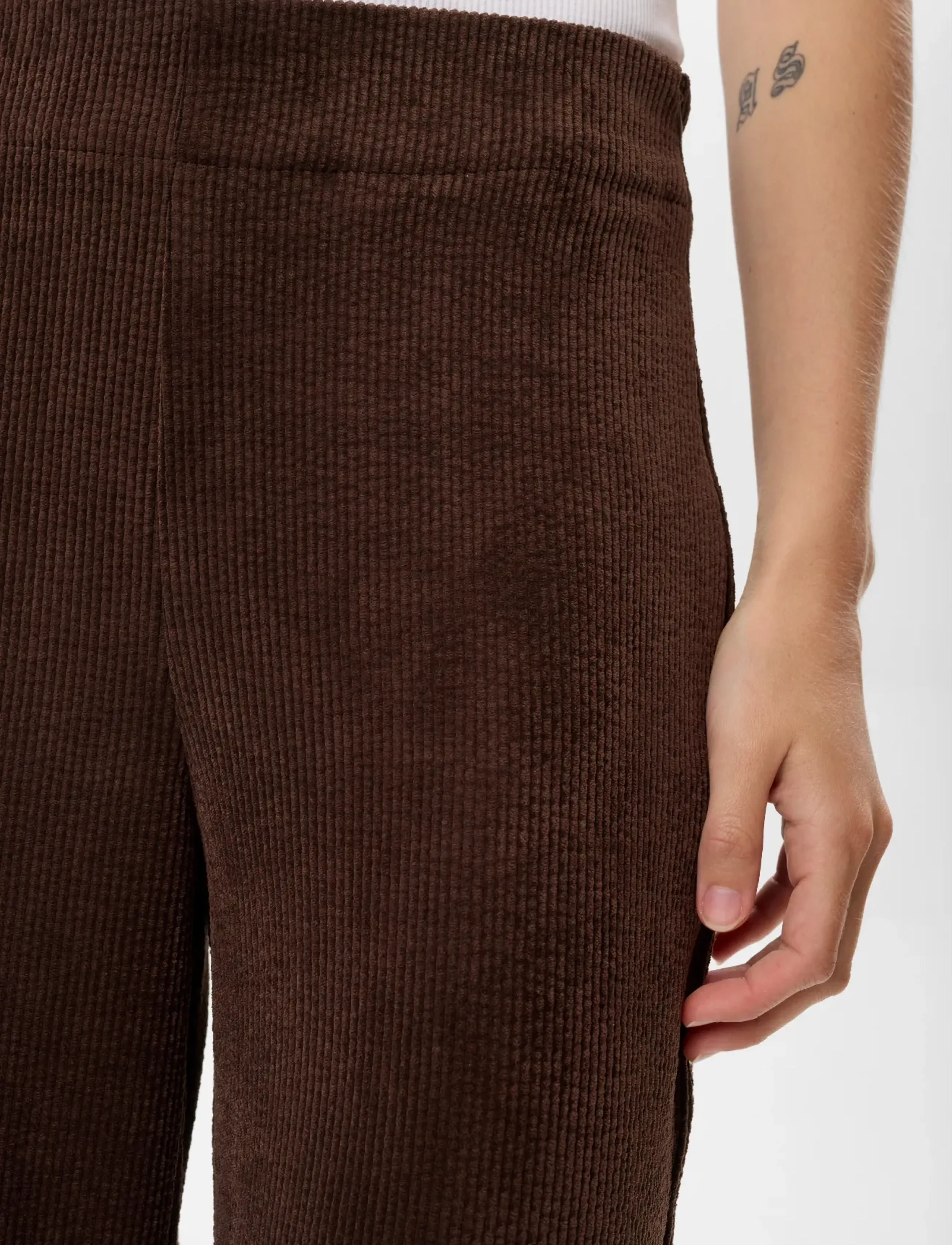 NÜMPH Nuthea Pants cargobyxor dam – bild 6